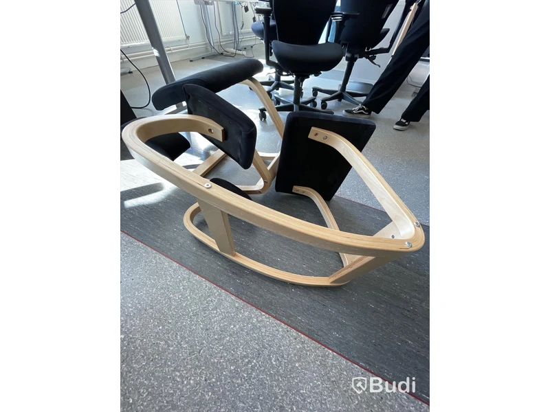 Ergonomiska kontorsstolar 2st