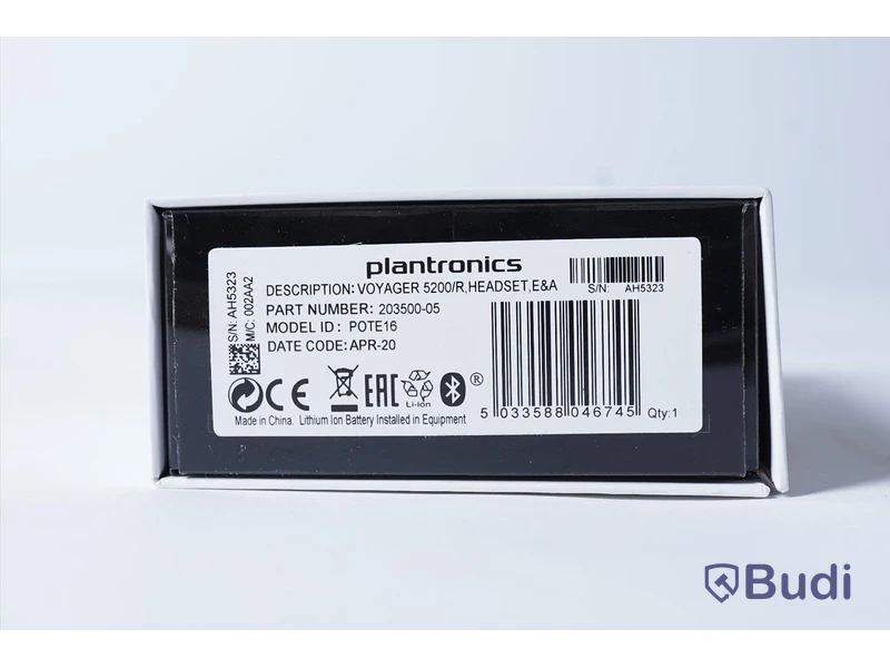 3st, Plantronics - Voyager 5200 hörlurar.