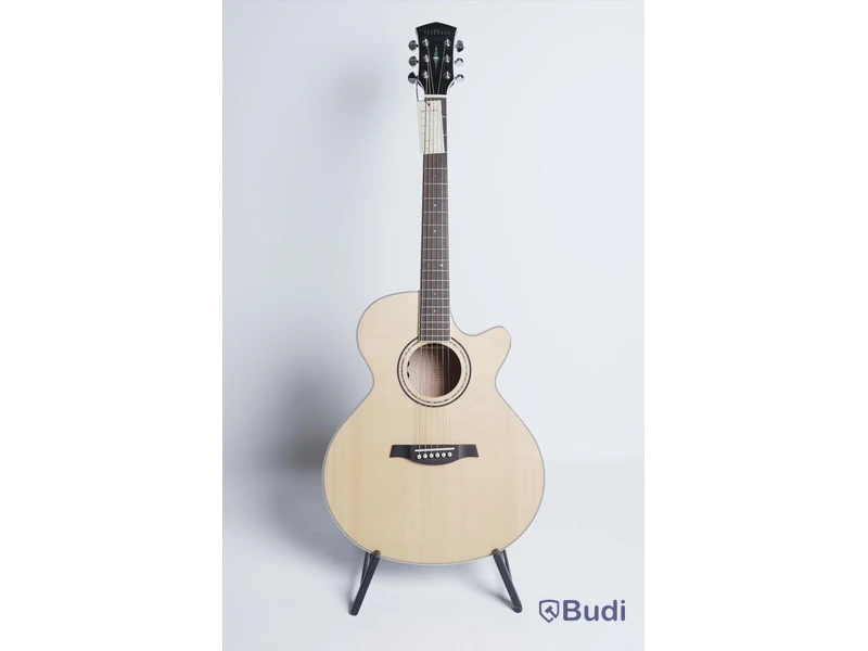 Akustisk gitarr - Parkwood S67. Nypris ca 7500 kr. Ny.