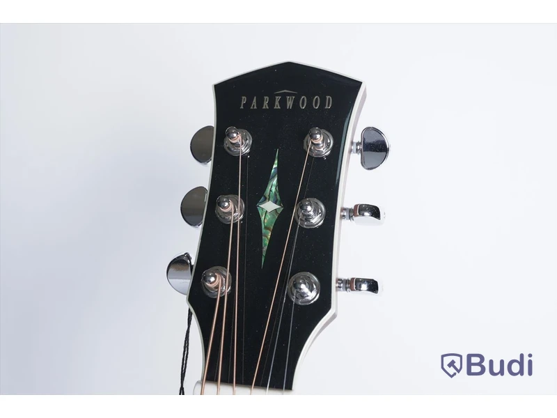 Akustisk gitarr - Parkwood S67. Nypris ca 7500 kr. Ny.
