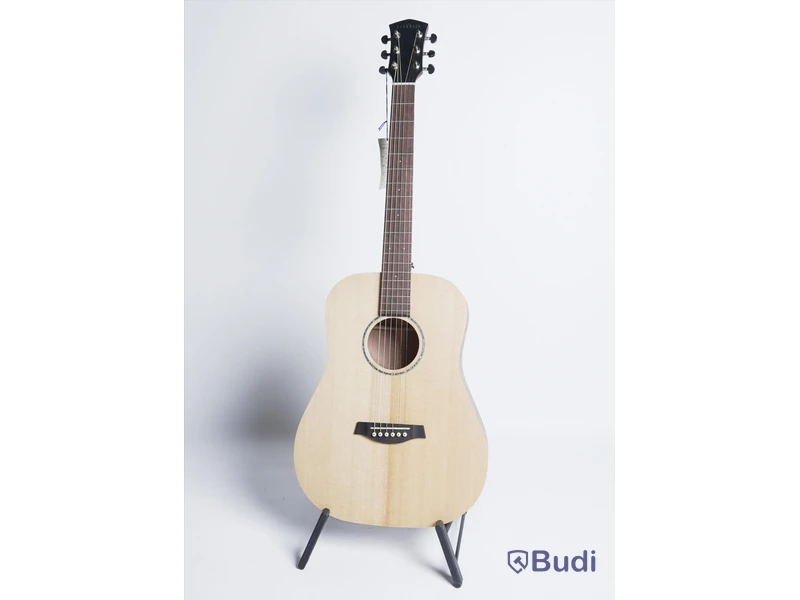Akustisk gitarr - Parkwood S-Camper. Nypris ca 6000 kr. Ny.