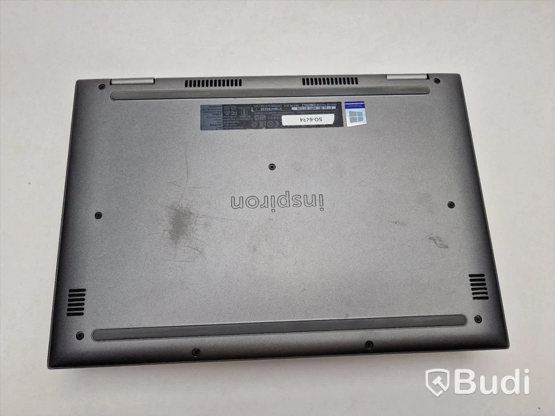Dell Inspiron 13 OBS! SPRUCKEN SKÄRM och Inget OS