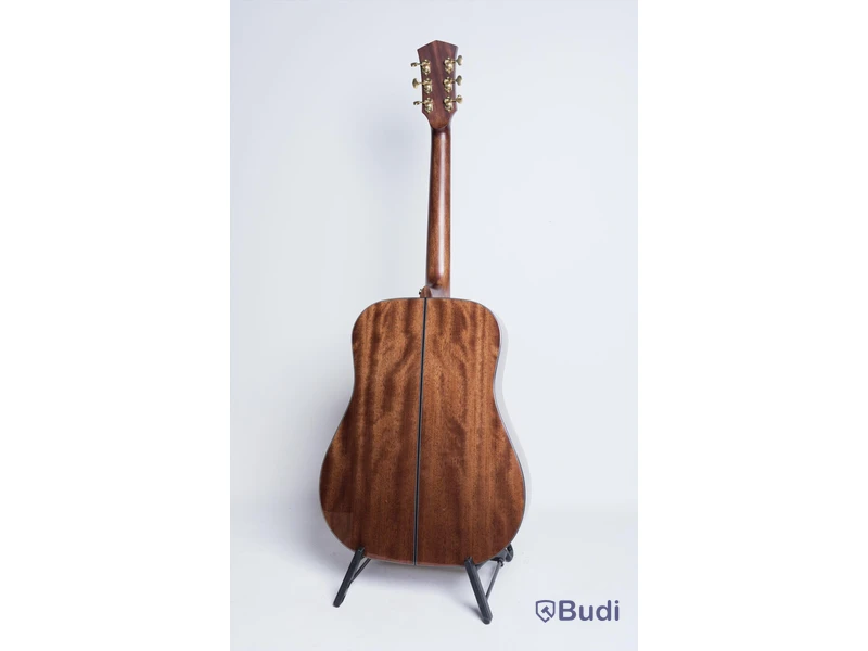 Akustisk gitarr - Cort Gold D6 Natural. Nypris ca 8000 kr. Ny.