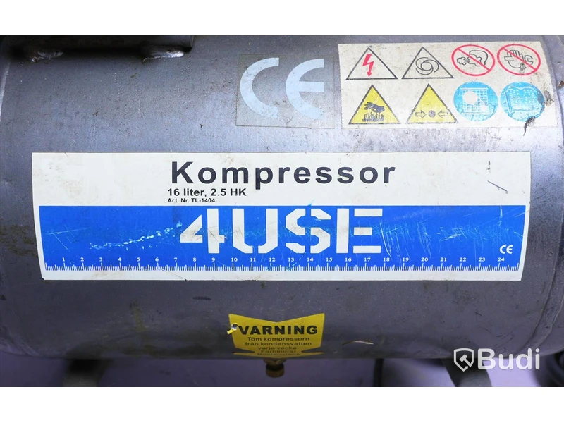 Kompressor och skarvsladd - 4USE samt sladd från Amiga
