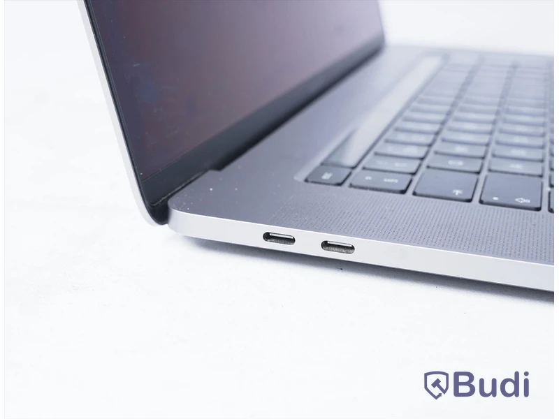 Macbook Pro - 16 tum 2019, model A2141, laddare medföljer