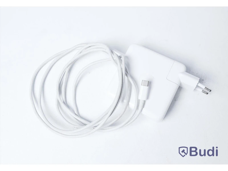 Macbook Pro - 16 tum 2019, model A2141, laddare medföljer