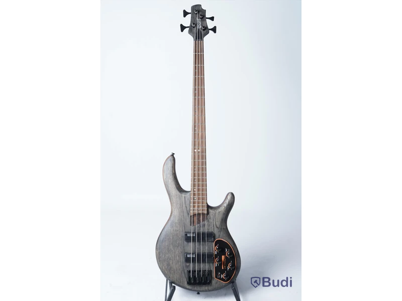Bas - Cort B4 Element Open Pore Trans Black. Nypris ca 6500kr