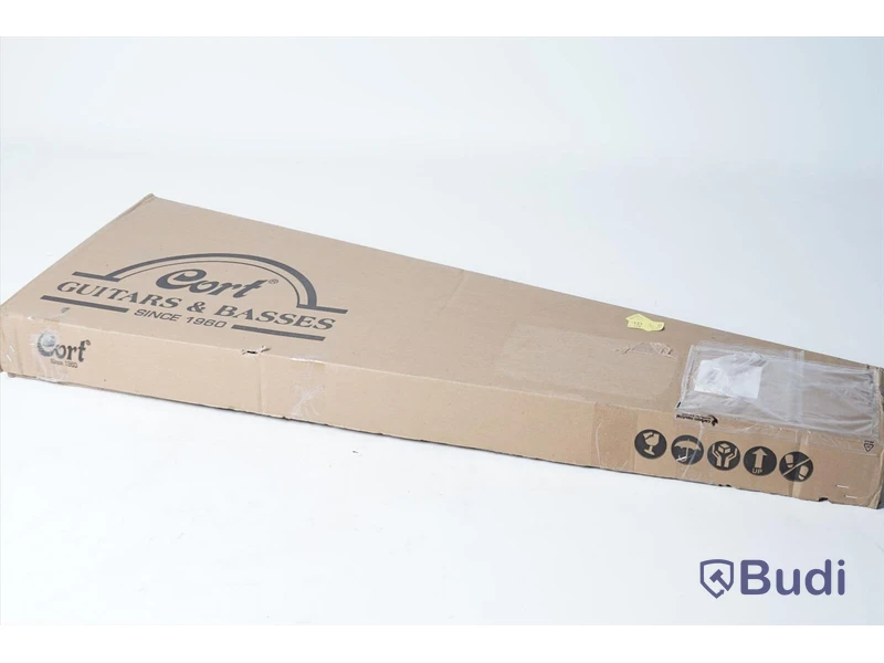 Bas - Cort B4 Element Open Pore Trans Black. Nypris ca 6500kr