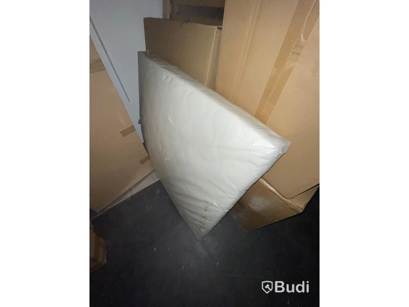 Madrass 90x200x4 cm