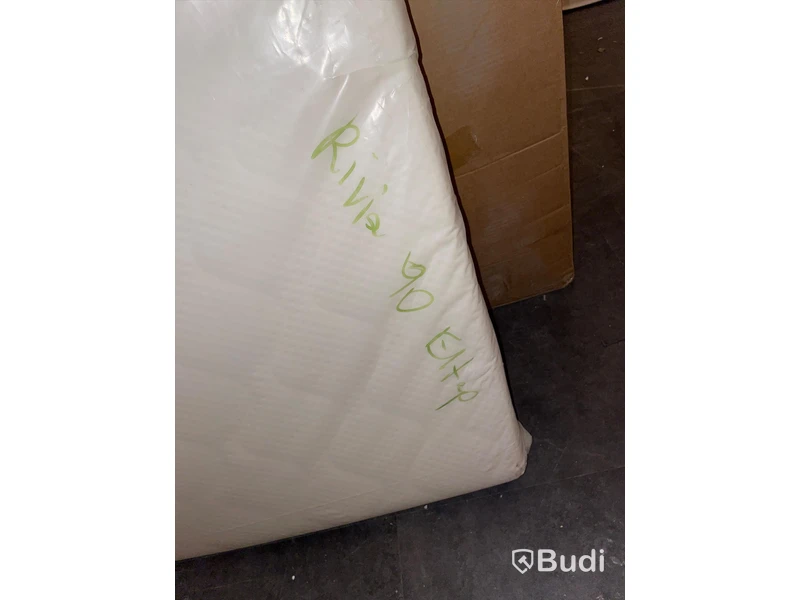 Madrass 90x200x4 cm