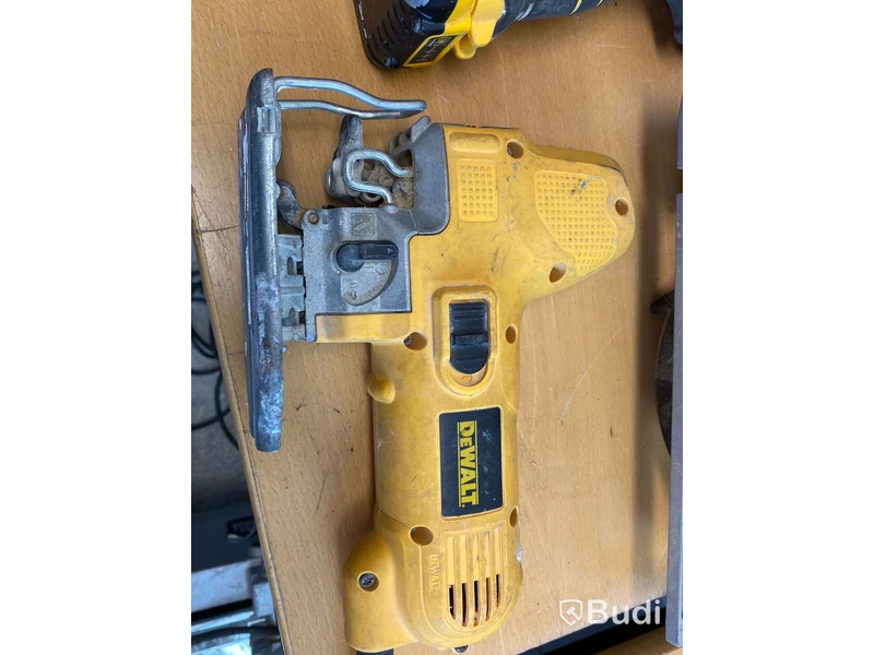 Spikpistol, skruvdragare m.m. DeWalt