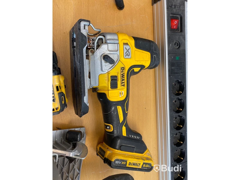 Spikpistol, skruvdragare m.m. DeWalt