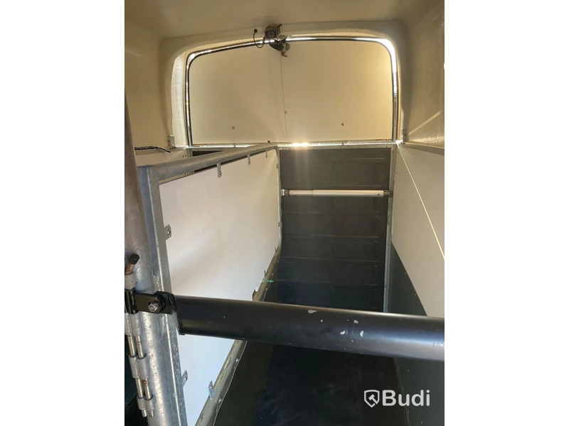 Thule Royal Xt 150 Trailergruppen - 2012 1500kg nybesiktigad hästtransport släp
