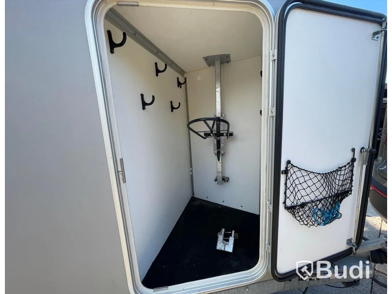Thule Royal Xt 150 Trailergruppen - 2012 1500kg nybesiktigad hästtransport släp