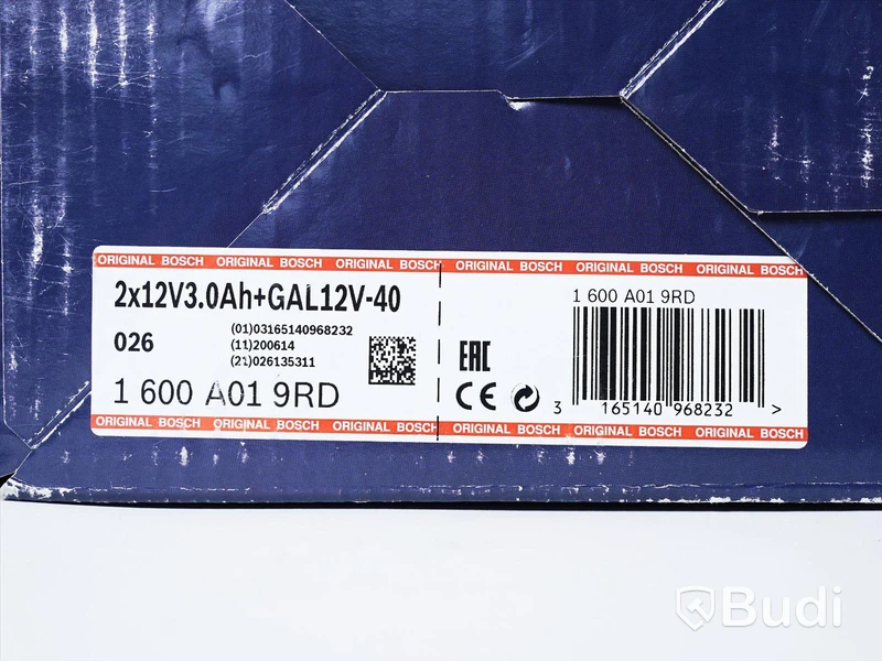 Laddpaket inkl. batteriladdare samt 2 st batterier - Bosch GAL 12V-40 samt GBA 12V 3,0Ah, totalt ord. pris ca: 1600 kr. Ny.