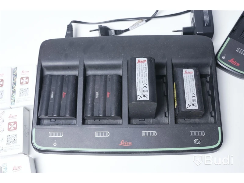 Parti med laddare och batterier - Leica