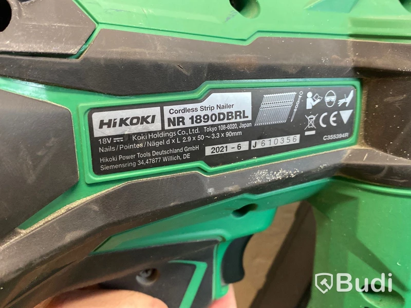 Spikpistol, skruvdragare & multimaskin Hikoki.