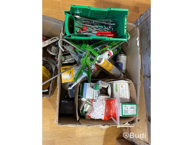 Parti med elinventarier