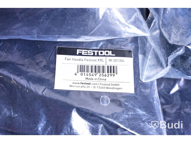 Parti med arbetskläder -  Festool & Milwaukee. Se bilder