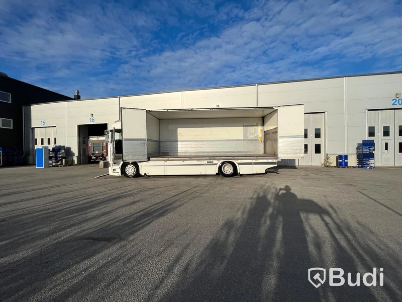 Lastbil Scania R410 4x2 - 2017 | SKAB-skåp med öppningsbarsida och baklyft | VBG