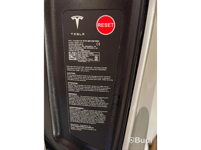 Tesla Wall connector 32A three phase laddbox