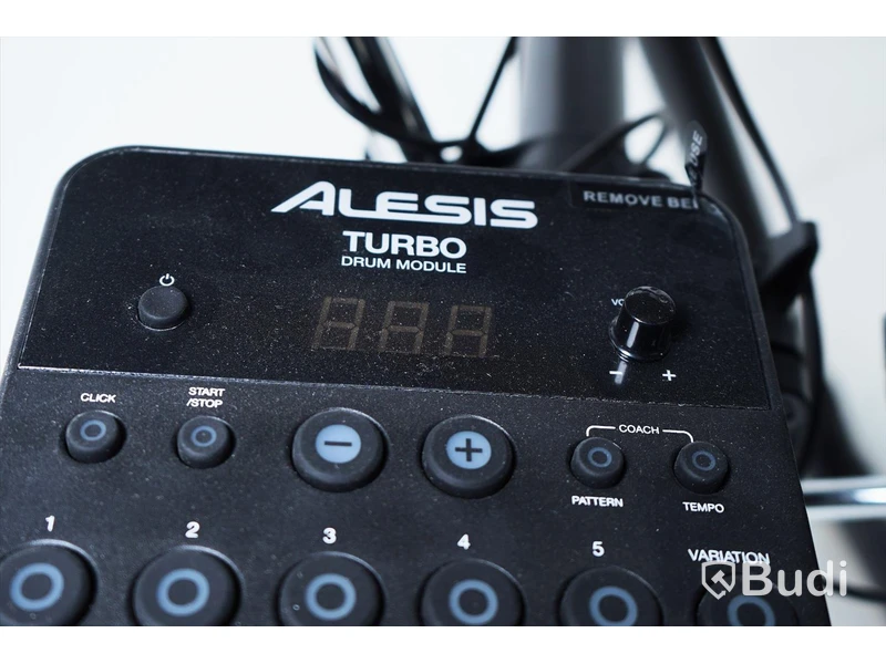 Digitalt trumset - Alesis Turbo Drum Module. Kan sakna vissa delar!