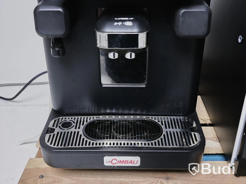 1 st Kaffemaskin samt mjölkkyl - La Cimbali S15 CS11 samt Vitifrigo FG10I DGT