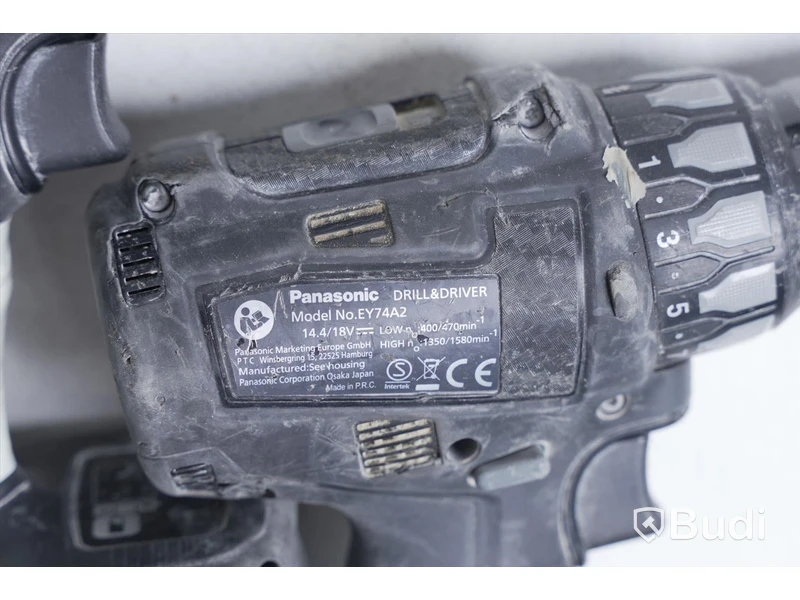 Diverse Verktyg med tillhörande Batterier