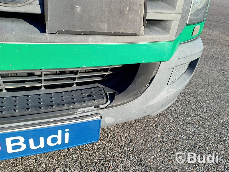 Lätt lastbil Volkswagen Crafter 35 2.0 TDI - 2012 med Volymskåp