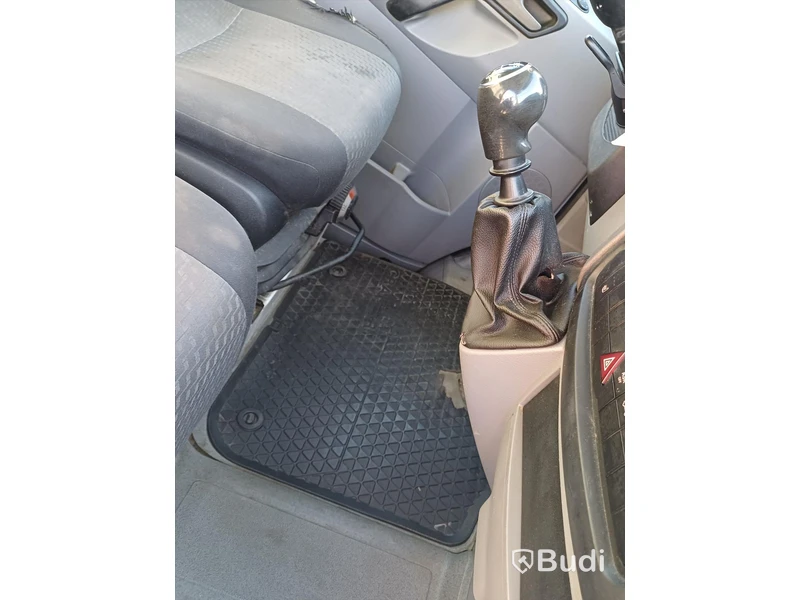 Lätt lastbil Volkswagen Crafter 35 2.0 TDI - 2012 med Volymskåp