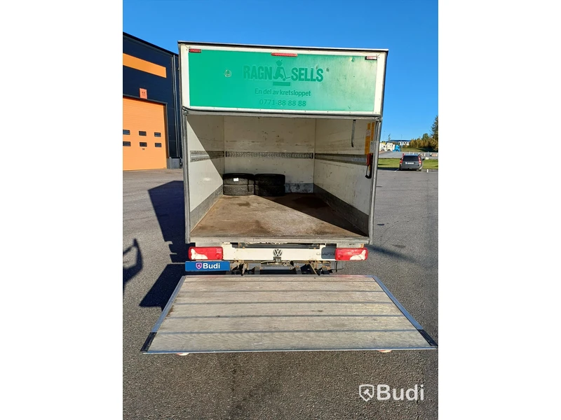 Lätt lastbil Volkswagen Crafter 35 2.0 TDI - 2012 med Volymskåp