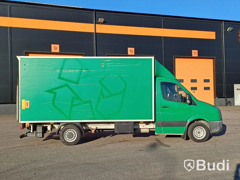Lätt lastbil Volkswagen Crafter 35 2.0 TDI - 2012 med Volymskåp