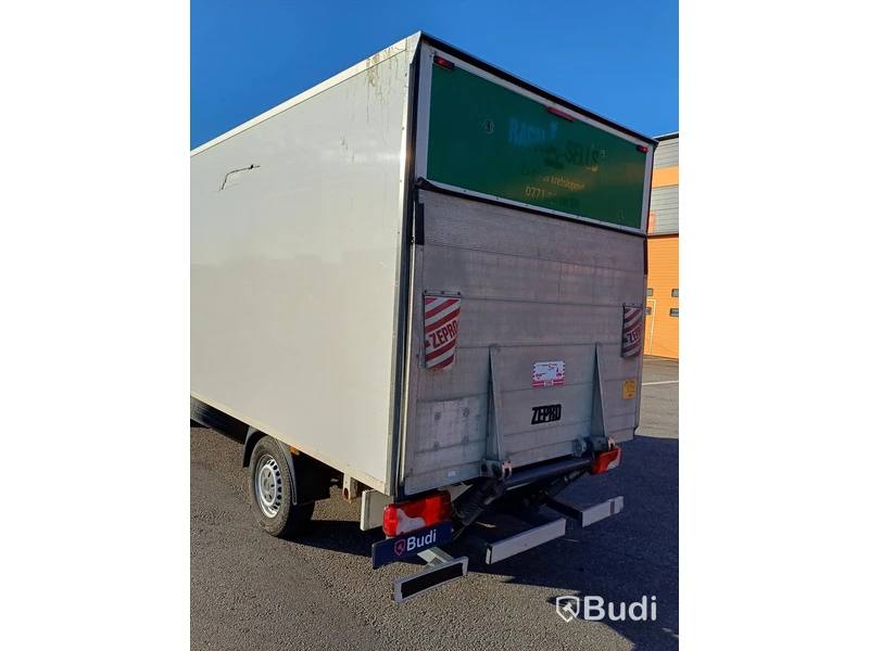 Lätt lastbil Volkswagen Crafter 35 2.0 TDI - 2012 med Volymskåp