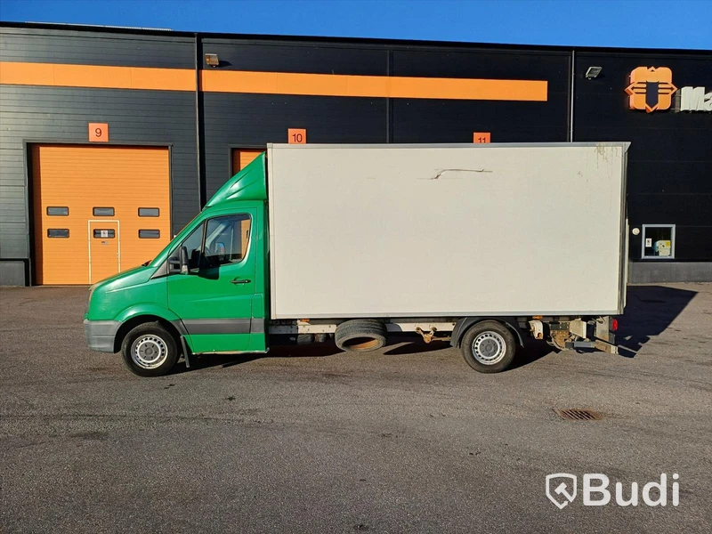Lätt lastbil Volkswagen Crafter 35 2.0 TDI - 2012 med Volymskåp