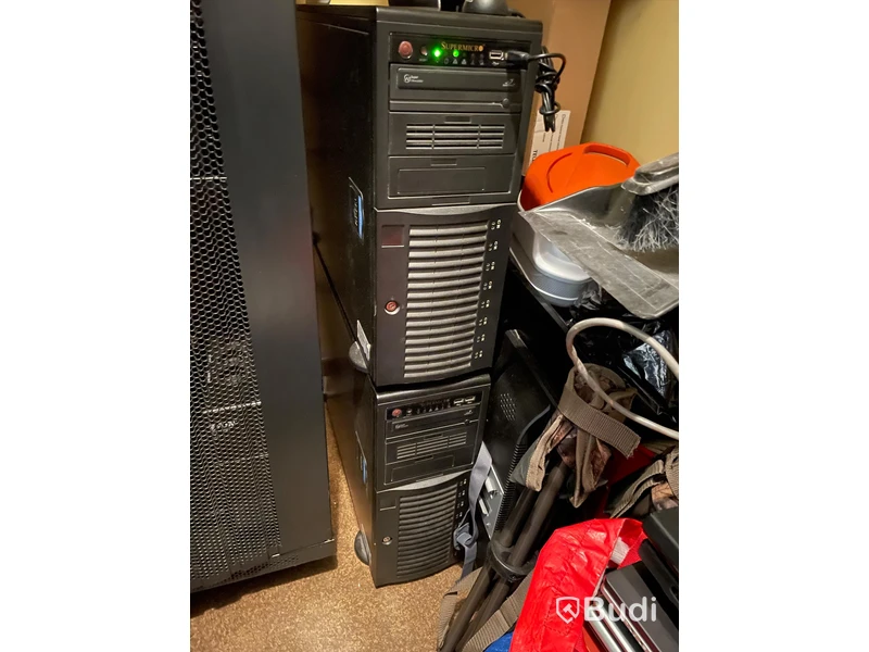2st Servrar  SUPERMICRO