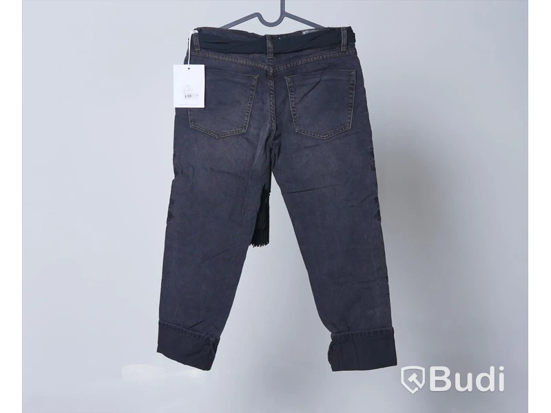 1 par NYA jeans, dam - One Teaspoon, stl 26, svart tvättad denim med broderi, ord. pris ink. moms ca: 1700 kr