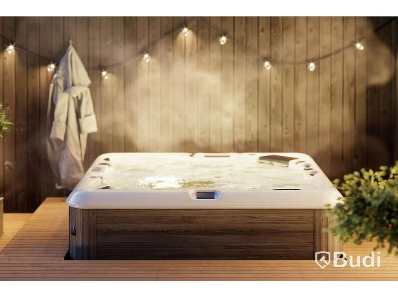 Spabad Luxuz Light NY i kartong inklusive skyddslock. (Ordinarie pris 89 999 kr ink moms) -1509908