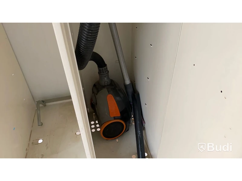 Manskapsbod på CMT lastväxlarram -08
