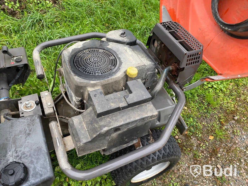 Åkgräsklippare Husqvarna Rider 155 (reparationsobjekt)