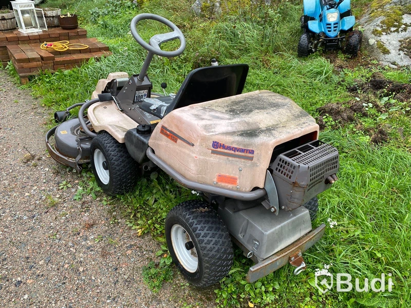 Åkgräsklippare Husqvarna Rider 155 (reparationsobjekt)
