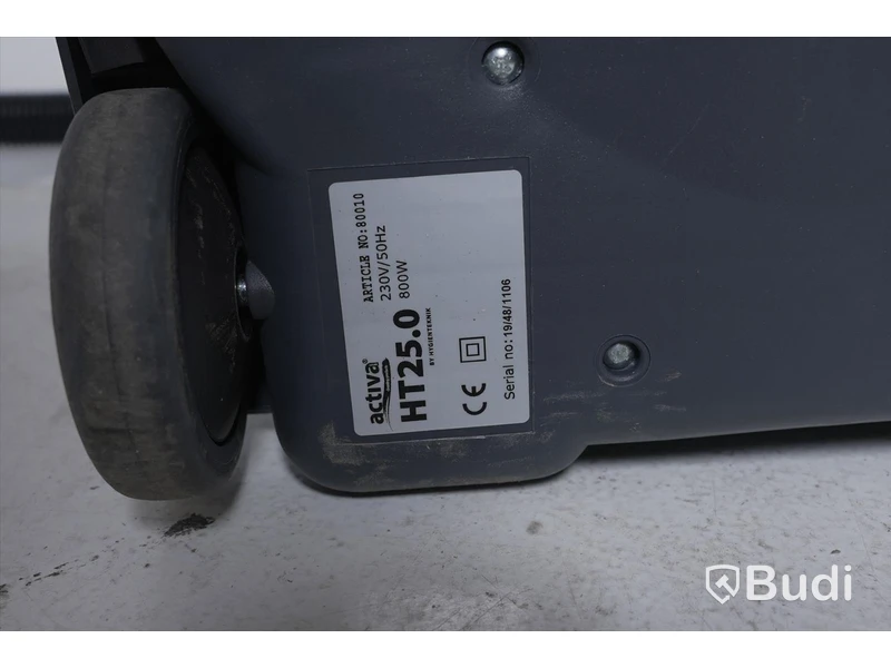 1 st Dammsugare – Activa HT25.0