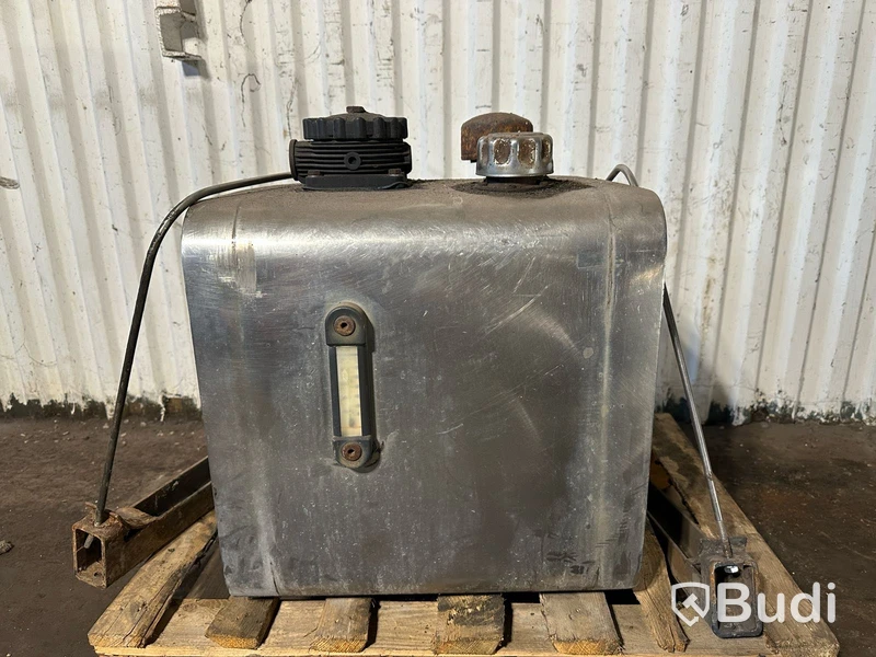 Hydraultank
