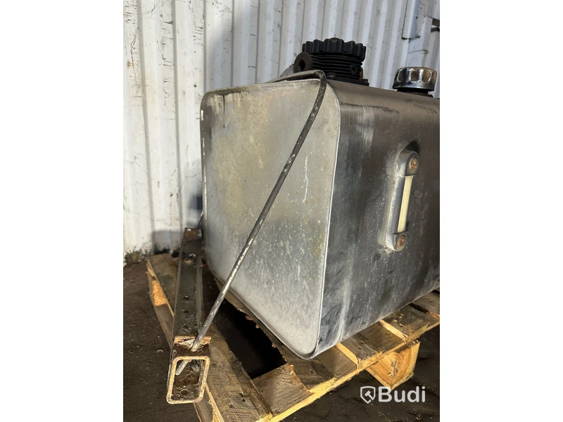 Hydraultank