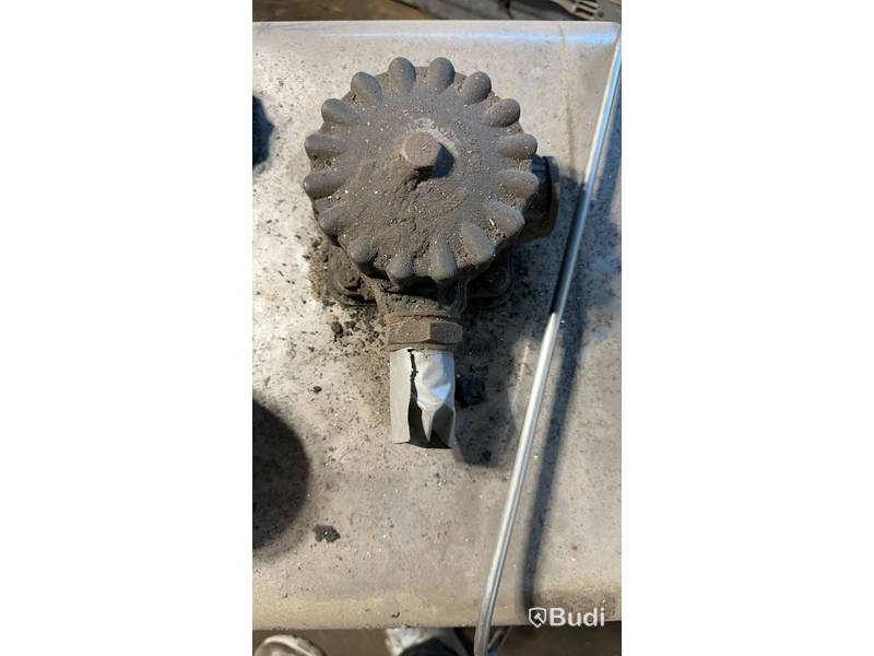 Hydraultank