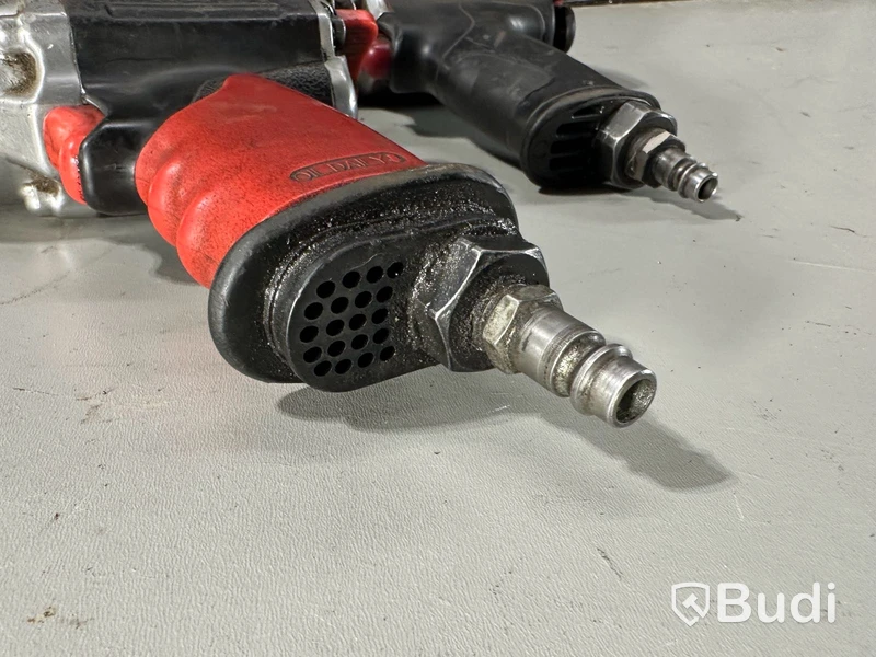 3 st luftdrivna mutterdragare inkl. 4 st lådor med hylsor, IDG Tools