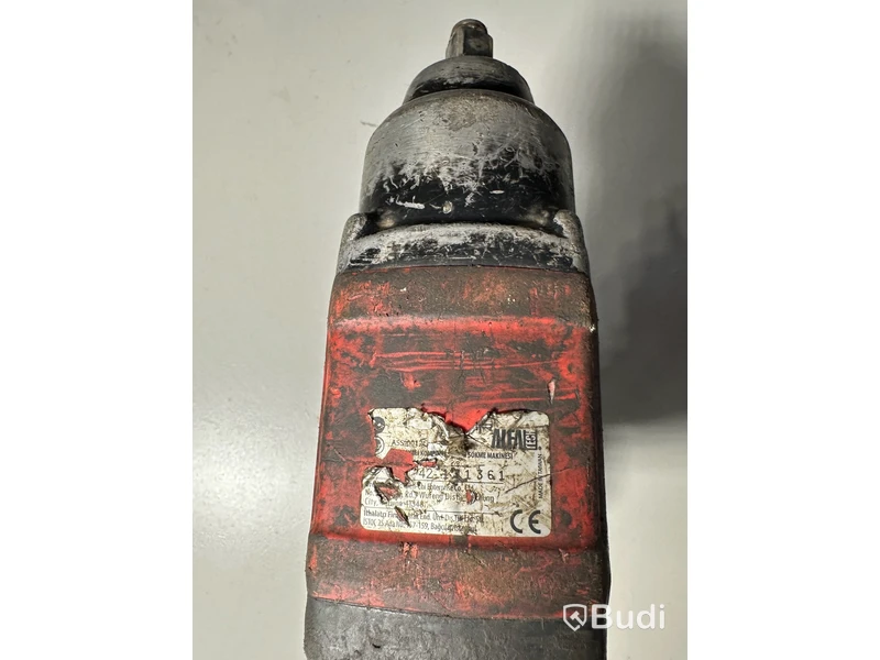 3 st luftdrivna mutterdragare inkl. 4 st lådor med hylsor, IDG Tools