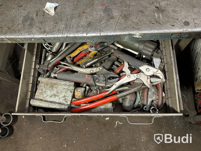 Diverse handverktyg och bänkslip metabo DS W 5175