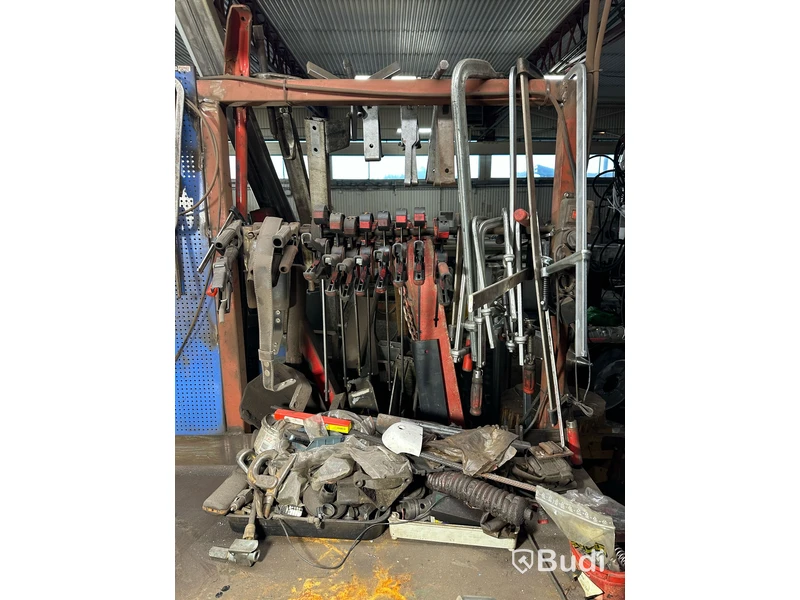 Diverse handverktyg och bänkslip metabo DS W 5175