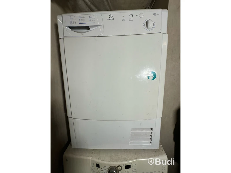 Torktumlare INDESIT IS70C