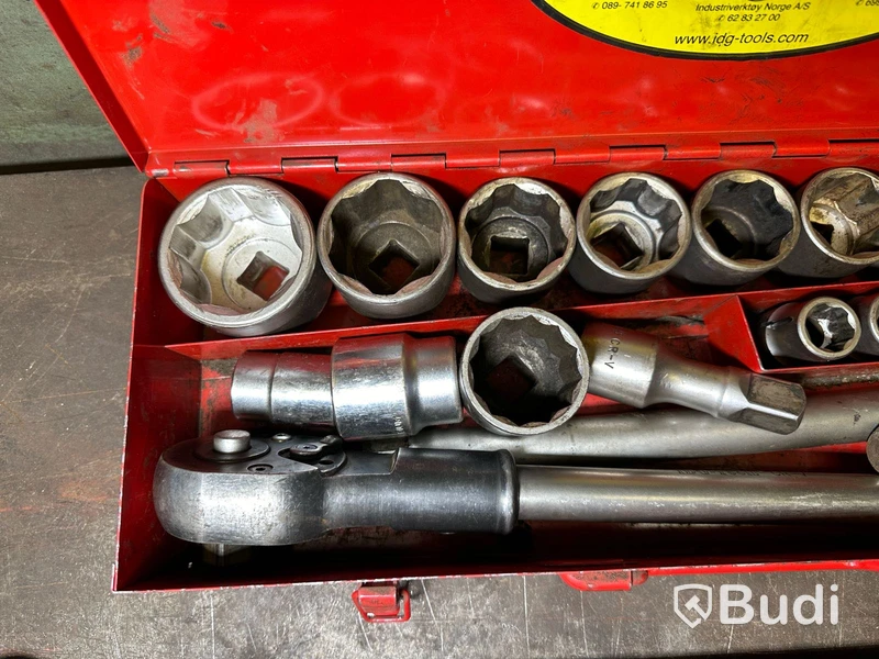 Muttergängare med hylsor IDG Tools